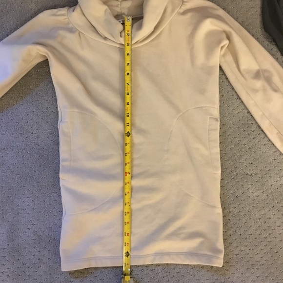 Hengst NYC NWOT cowl neck pullover - Picture 7 of 7